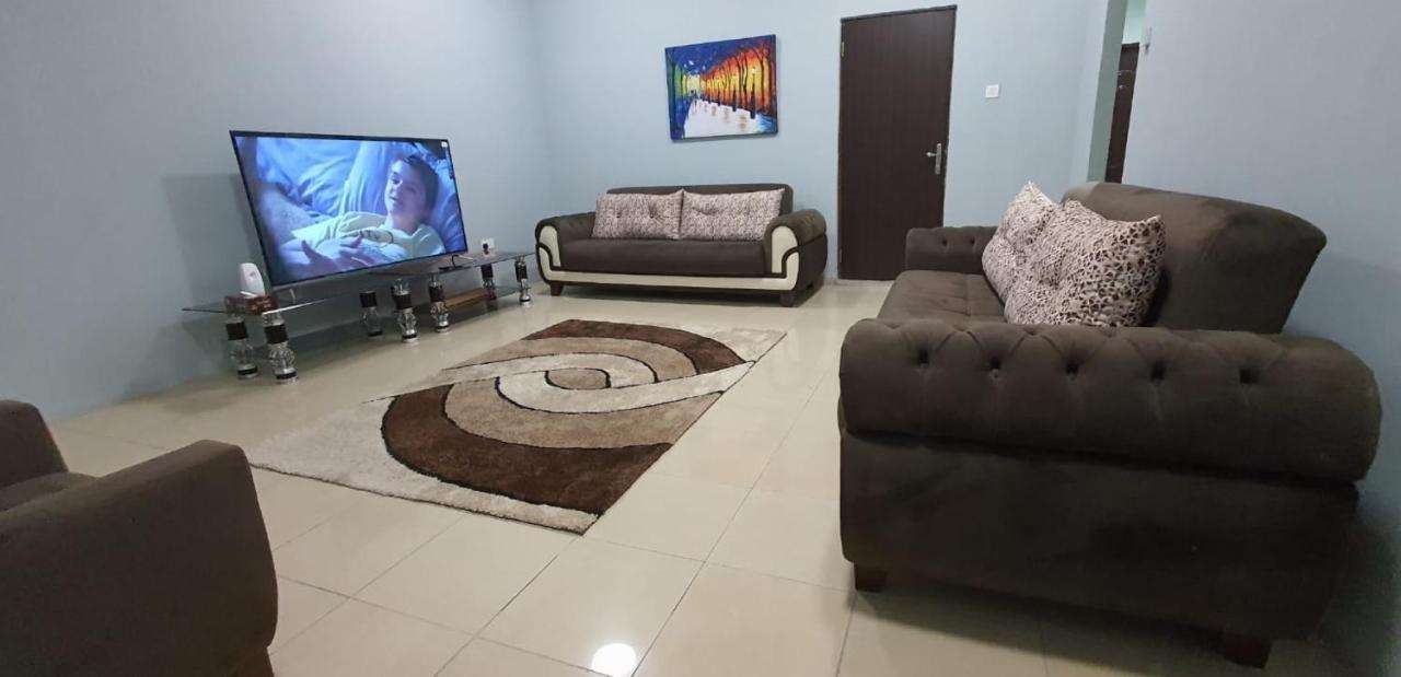 Legon City Mall Short Stay Apartments For Business And Vacation - East Legon アクラ エクステリア 写真