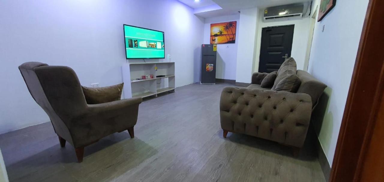 Legon City Mall Short Stay Apartments For Business And Vacation - East Legon アクラ エクステリア 写真