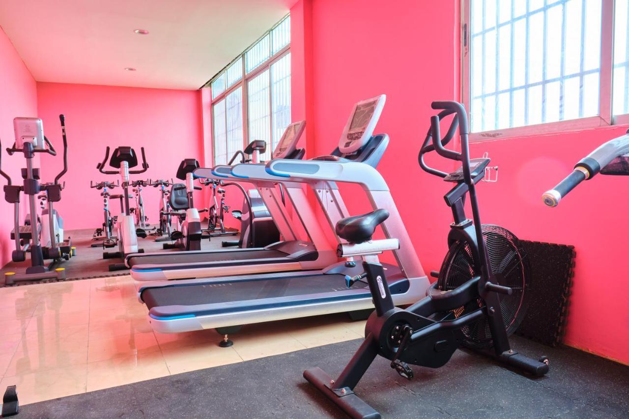 Legon City Mall Short Stay Apartments For Business And Vacation - East Legon アクラ エクステリア 写真