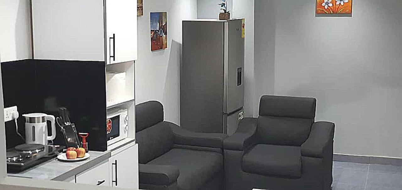 Legon City Mall Short Stay Apartments For Business And Vacation - East Legon アクラ エクステリア 写真